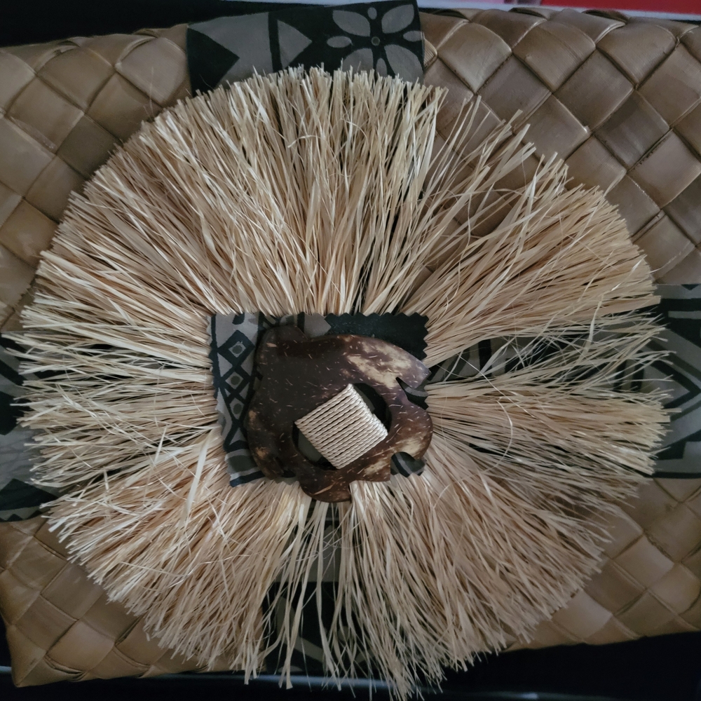 Natural Straw Decorative Wall Accent A Beautiful  Vintage Piece From Hawaii
